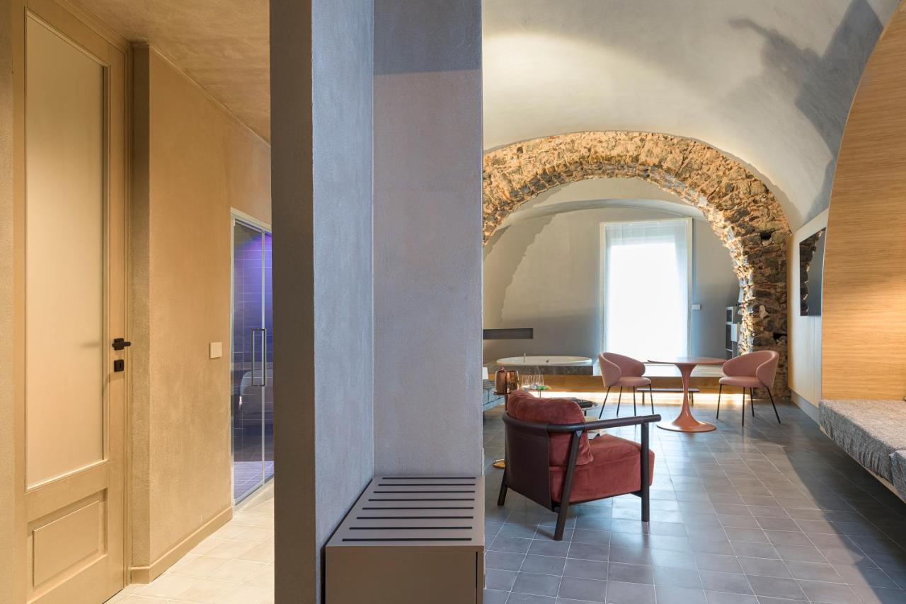Bastio Private Suites คาตาเนีย ภายนอก รูปภาพ