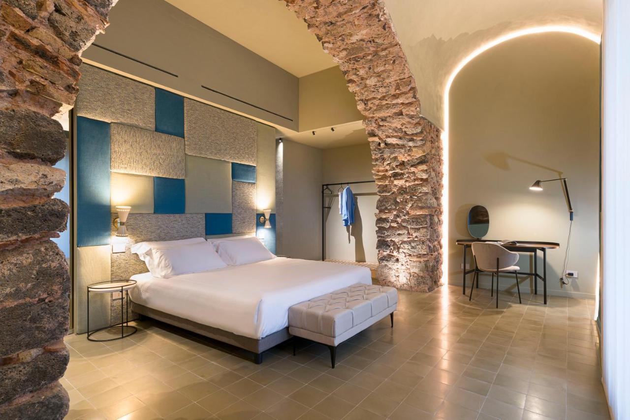 Bastio Private Suites คาตาเนีย ภายนอก รูปภาพ