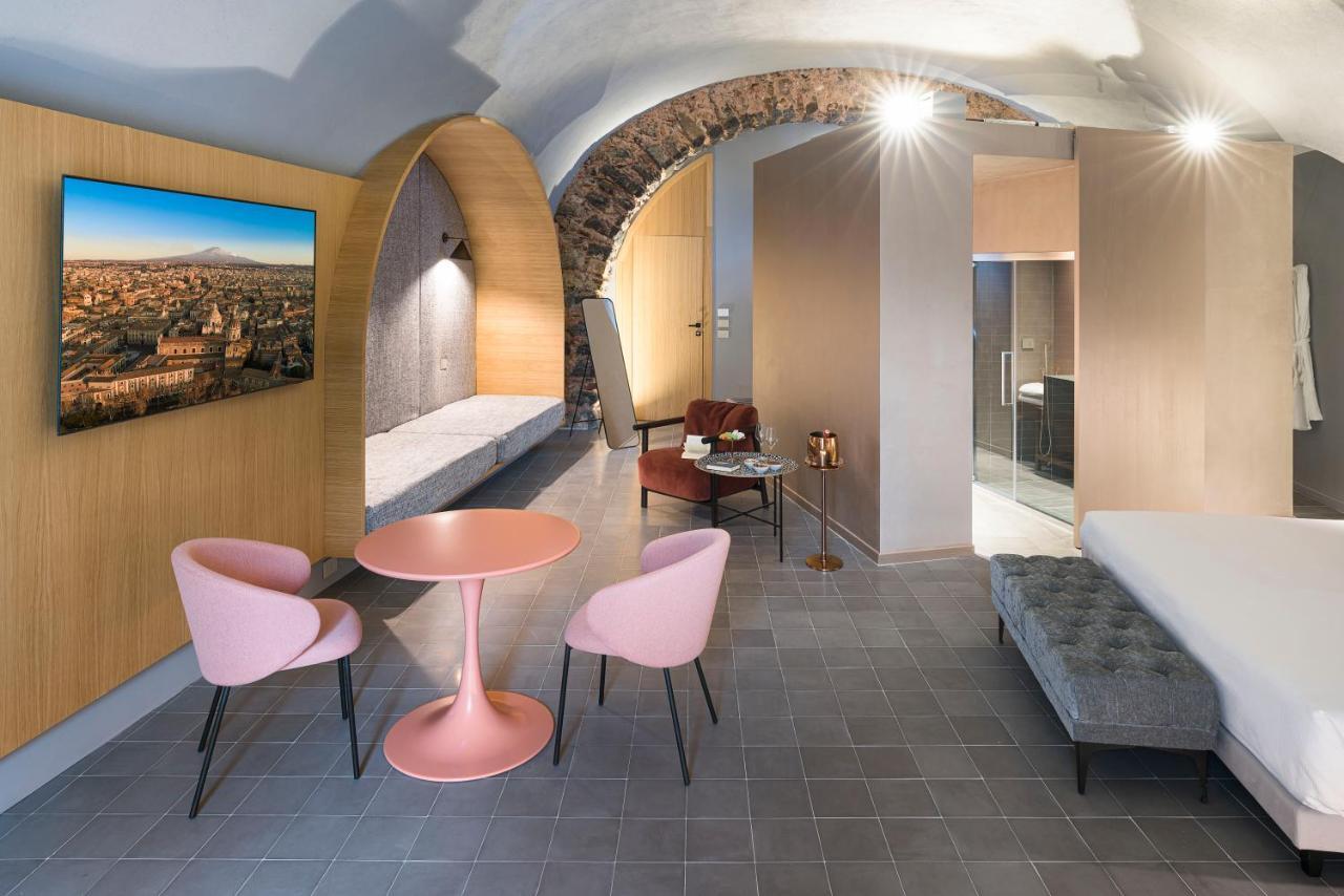 Bastio Private Suites คาตาเนีย ภายนอก รูปภาพ