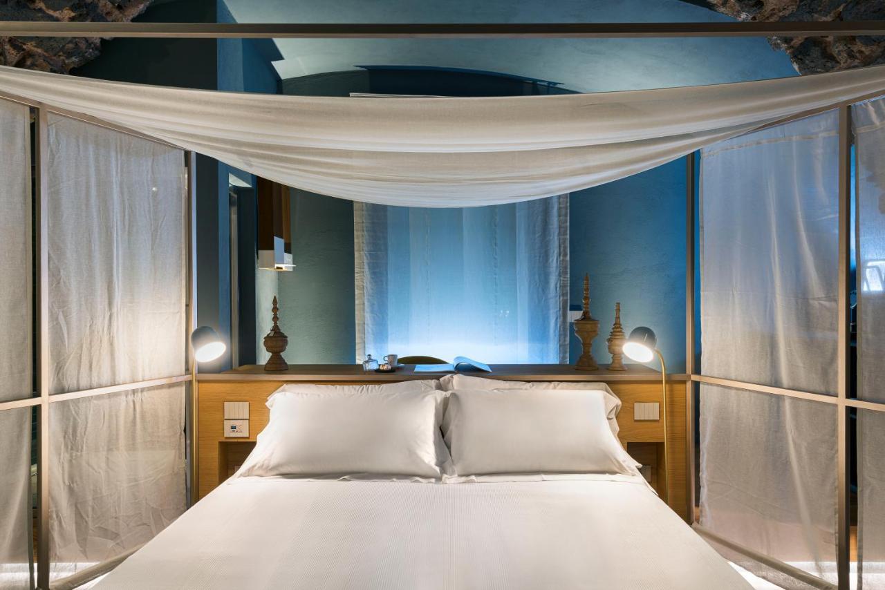 Bastio Private Suites คาตาเนีย ภายนอก รูปภาพ